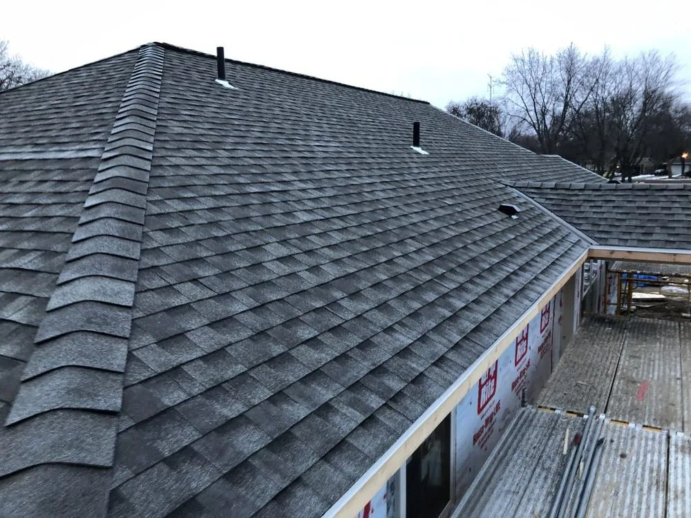 Solar Panels and Roof Maintenance — Signs to Watch