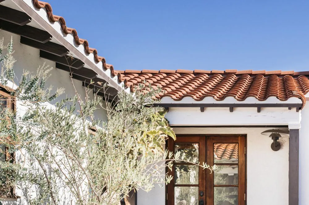 Cracked Tiles: Repair or Replace? — The Short Answer