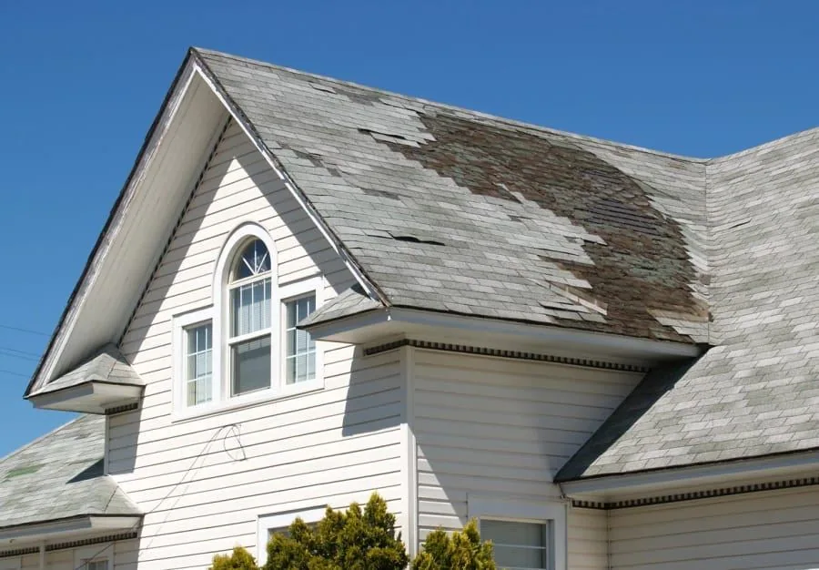 Photographing Roof Damage Properly — Seasonal Guide